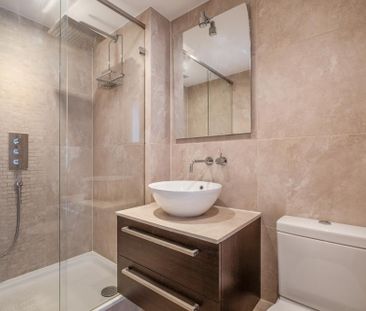 3 bedroom apartment to rent - Photo 6