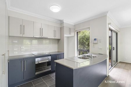 1/19 Bourke Street, RINGWOOD - Photo 3