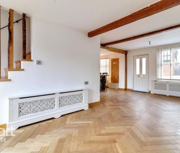 3 bedroom end of terrace house to rent - Photo 2