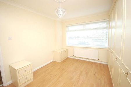 2 bedroom bungalow to rent - Photo 4