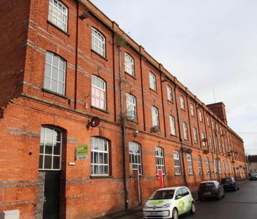 35 Woodville Street, Lurgan, BT67 9DQ - Photo 3