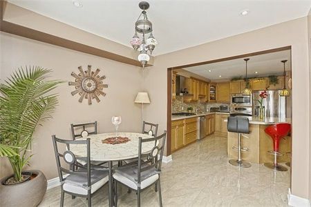 For Lease - 6 Donomore Drive Unit# Upper, Brampton, Ontario - Photo 4