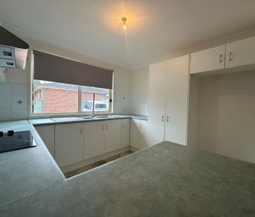 Complex Living With Space - Photo 5