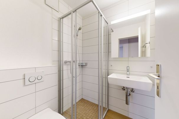 Your new family home! - Photo 1