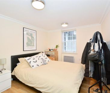 1 bedroom flat to rent - Photo 6