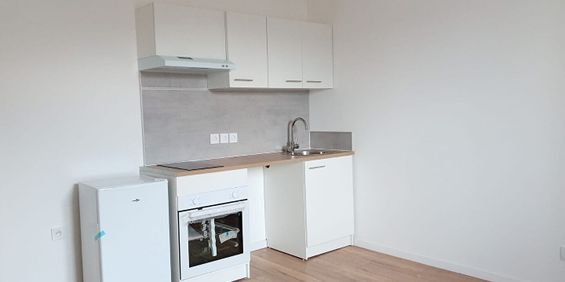 Location Appartement 2 pièces 35m² - Photo 3