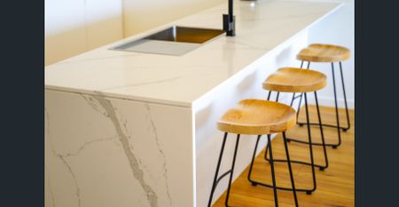 Luxury Living - Photo 2