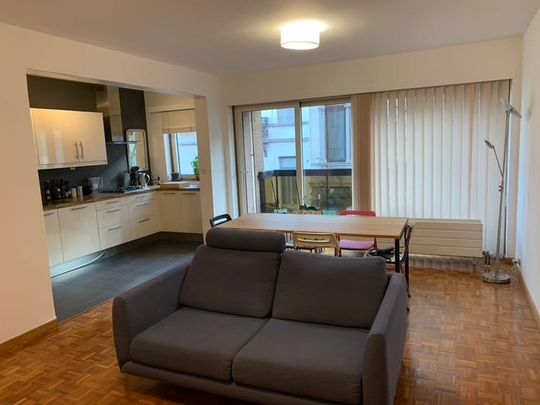 Appartement te huur - Photo 1