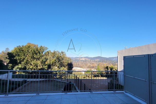 COGOLIN - Location Annuelle T2 44.5m² résidence neuve - Photo 1