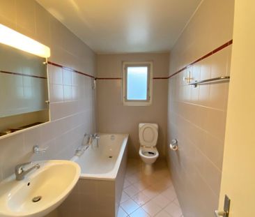 Bel appartement à Peseux, proche des commerces et transports en commun - Photo 3