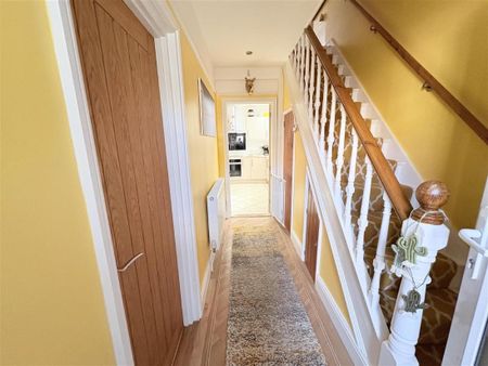 Carnarvon Road Leesland Gosport PO12 3QP - Photo 2