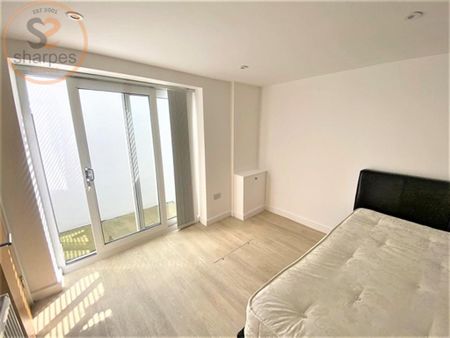 3 bedroom maisonette to rent - Photo 3