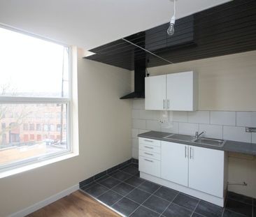 Elm Avenue, Nottingham - Photo 2