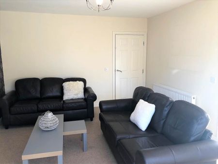 Hough Lane (room 1) , Bramley, Leeds - Photo 4