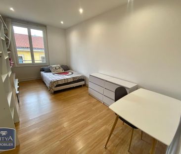 Location Appartement 2 pièces 54m² TOULON 83000 - Photo 5