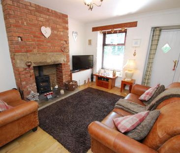 3 bedroom terraced house to rent - Photo 1