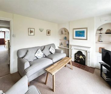 2 bedroom terraced house to rent - Photo 4