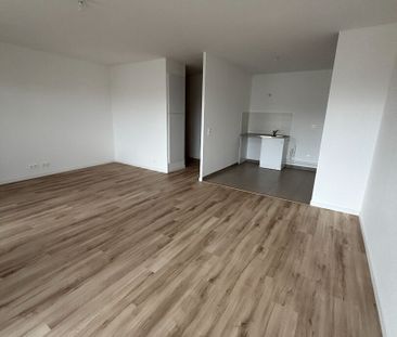 Appartement Reims 3 pièce(s) 68.28 m2 - Photo 4