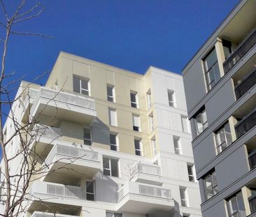location Appartement T2 DE 42.1m² À VILLEURBANNE - Photo 2