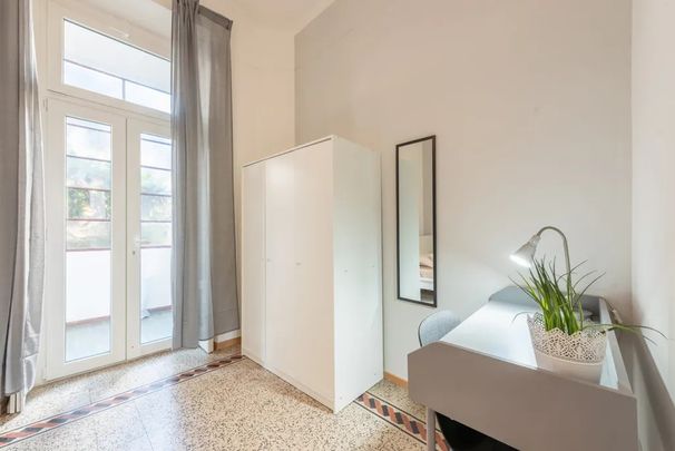 Viale Giovanni da Cermenate, Milan, Lombardy 20141 - Photo 1