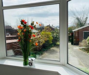 4 bedroom terraced house to rent - Photo 3