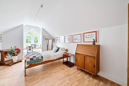 4 bedroom detached house to rent - Photo 2