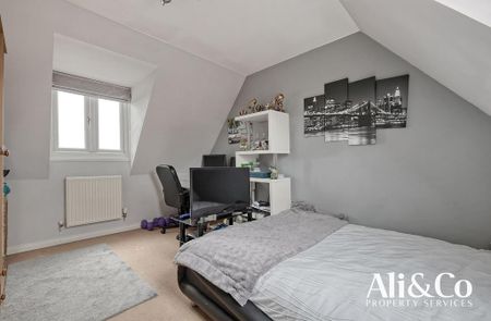 1 bedroom in a house share to rent - Photo 2