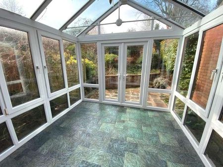 Athlone Close, Radlett, WD7 - Photo 2