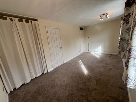 2 bedroom town house to rent Sedgefield Green, DE3 - Photo 5