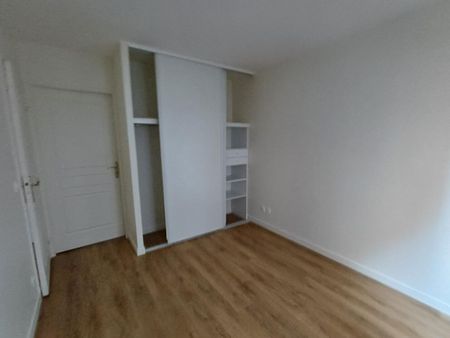 location Appartement F4 DE 87.92m² À PARIS - Photo 2