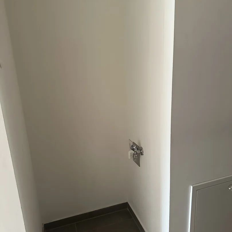 120 Meter zur U1 Oberlaa- Sonnige, barrierefreie Gartenwohnung mit Top U1 Anbindung- inkl. Küche - Foto 1