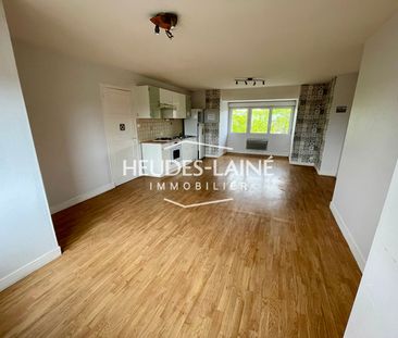 Location Appartement 2 pièces 52m² AVRANCHES 50300 - Photo 1