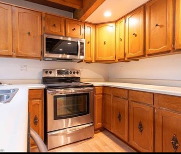 For Lease - 1149 St Anthony Road, London North, Ontario - Photo 1