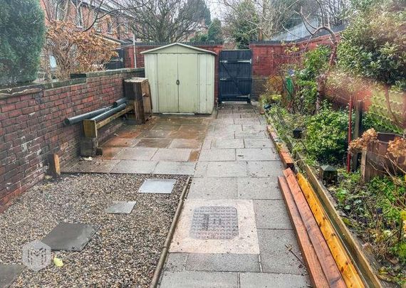 Bury New Road, Heywood, Greater Manchester, OL10 - Photo 1