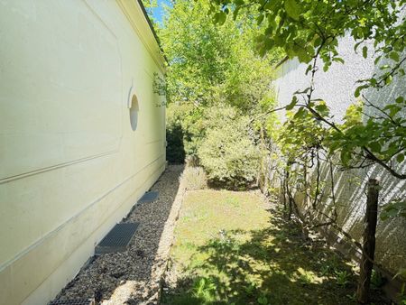 Villa • Buzenval - Photo 3