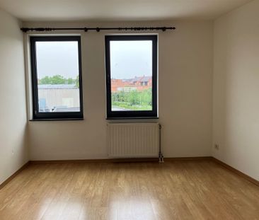 Zeer ruim appartement met 2 slaapkamers - Foto 2