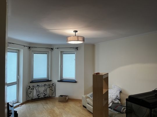 2 pokoje, balkon - 2.500zł + opłaty - Photo 1