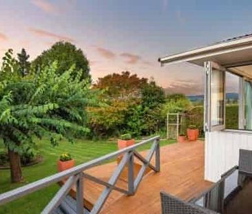 Charming 3BR Mosgiel Haven with large backyard - Photo 4