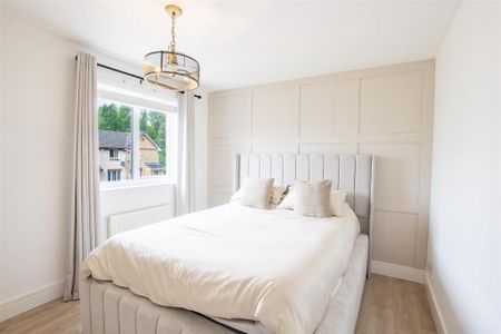 2 bedroom end of terrace house to rent - Photo 5