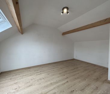 Bonne maison d’habitation entièrement rénovée avec jardin - Photo 2