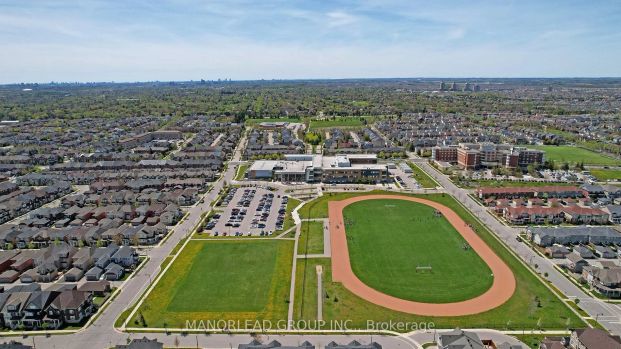 Detached Home For Lease | N9257154 - Photo 1