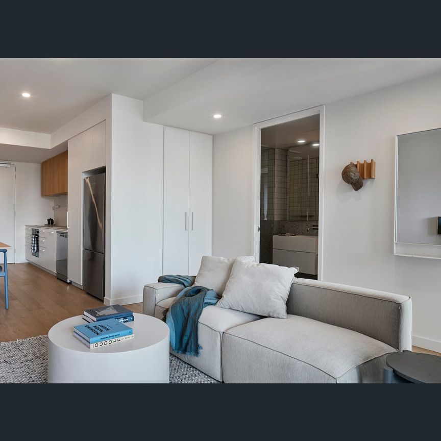 807/7 Siddeley Street, Docklands, Vic 3008 - Photo 1