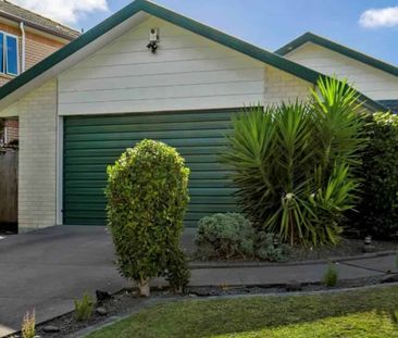 Family home at Northpark - Photo 1