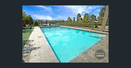 Waterside Estate Living - Photo 2