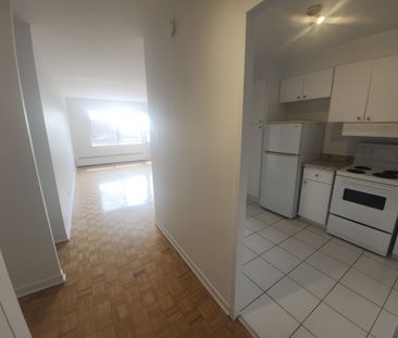 Loft à louer semi-meublé au centre-ville (chauffage inclus) - Photo 6