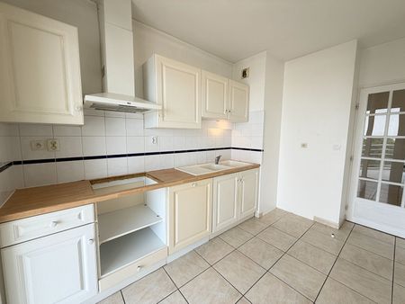 Location Appartement 3 pièces 75m² - Photo 5