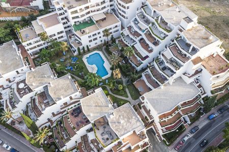 Nueva Andalucía, Nueva Andalucía, Málaga - Photo 4