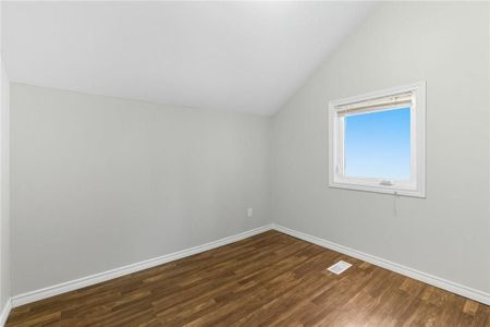 For Lease - 2 WINDSOR Street Unit# 2, Hamilton, Ontario - Photo 3
