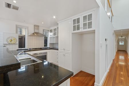 44A Lilydale Grove, Hawthorn East VIC 3123 - House For Rent | Domain - Photo 5