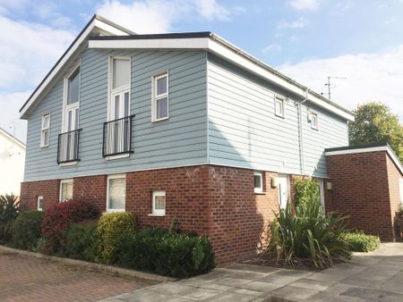 1 bedroom maisonette to rent - Photo 5